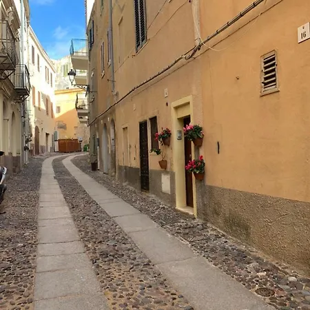 Maison Cavour * Αλγκέρο