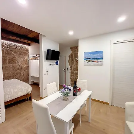 Maison Cavour Apartmán *